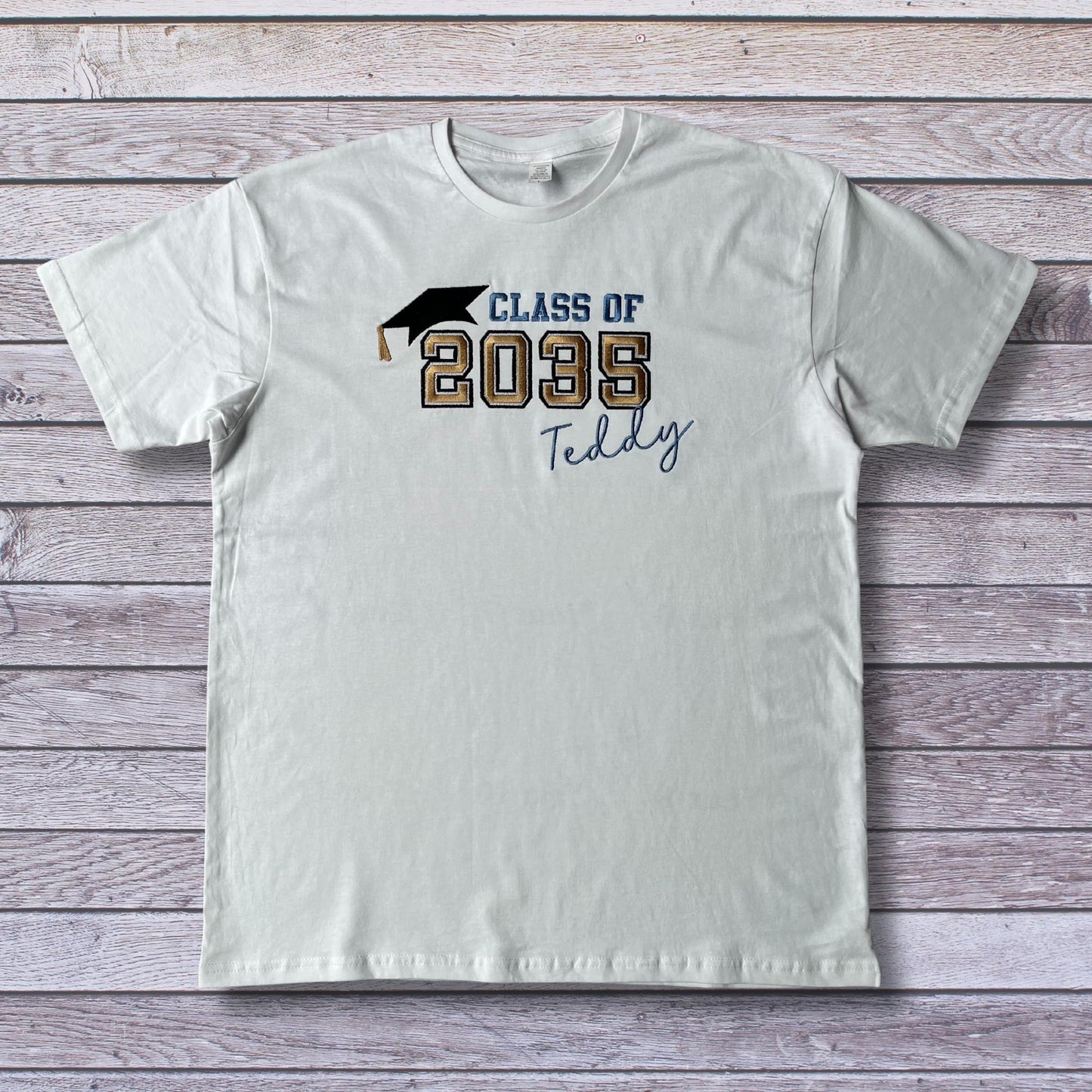 Personalised Embroidered Children's Class of 20xx Handprint Keepsake T-Shirt.