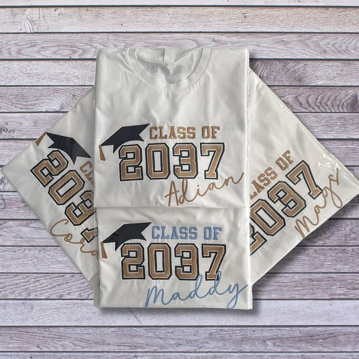 Personalised Embroidered Children's Class of 20xx Handprint Keepsake T-Shirt.